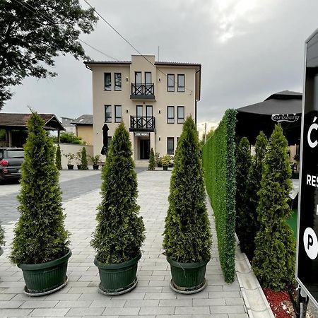 Caka Luxury Rooms & Restaurant Ćuprija Exteriör bild