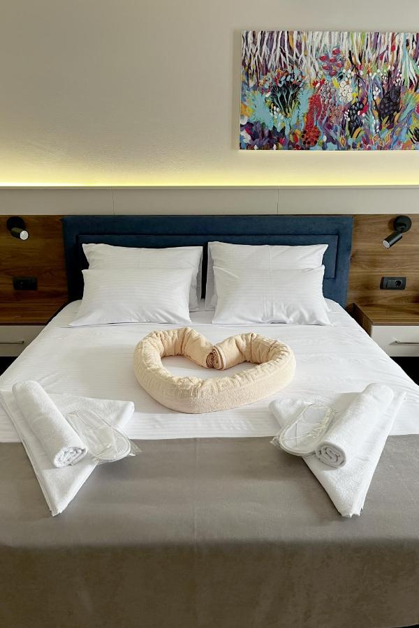 Caka Luxury Rooms & Restaurant Ćuprija Exteriör bild