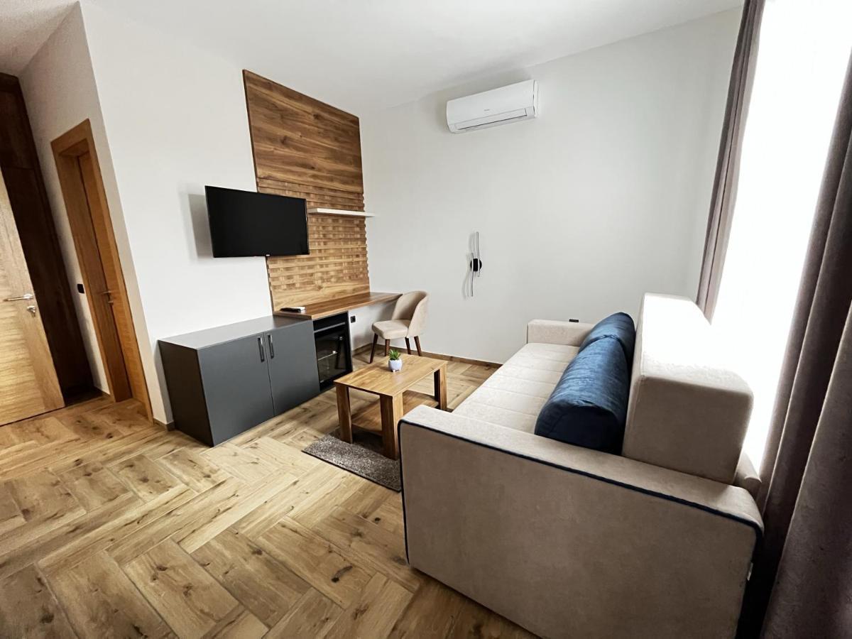 Caka Luxury Rooms & Restaurant Ćuprija Exteriör bild