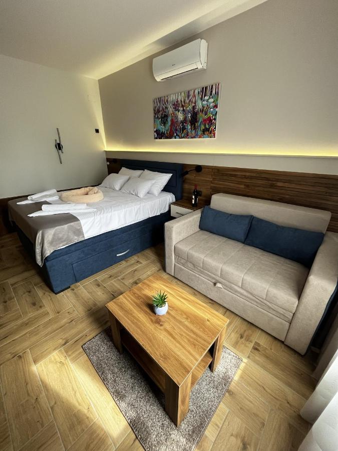 Caka Luxury Rooms & Restaurant Ćuprija Exteriör bild