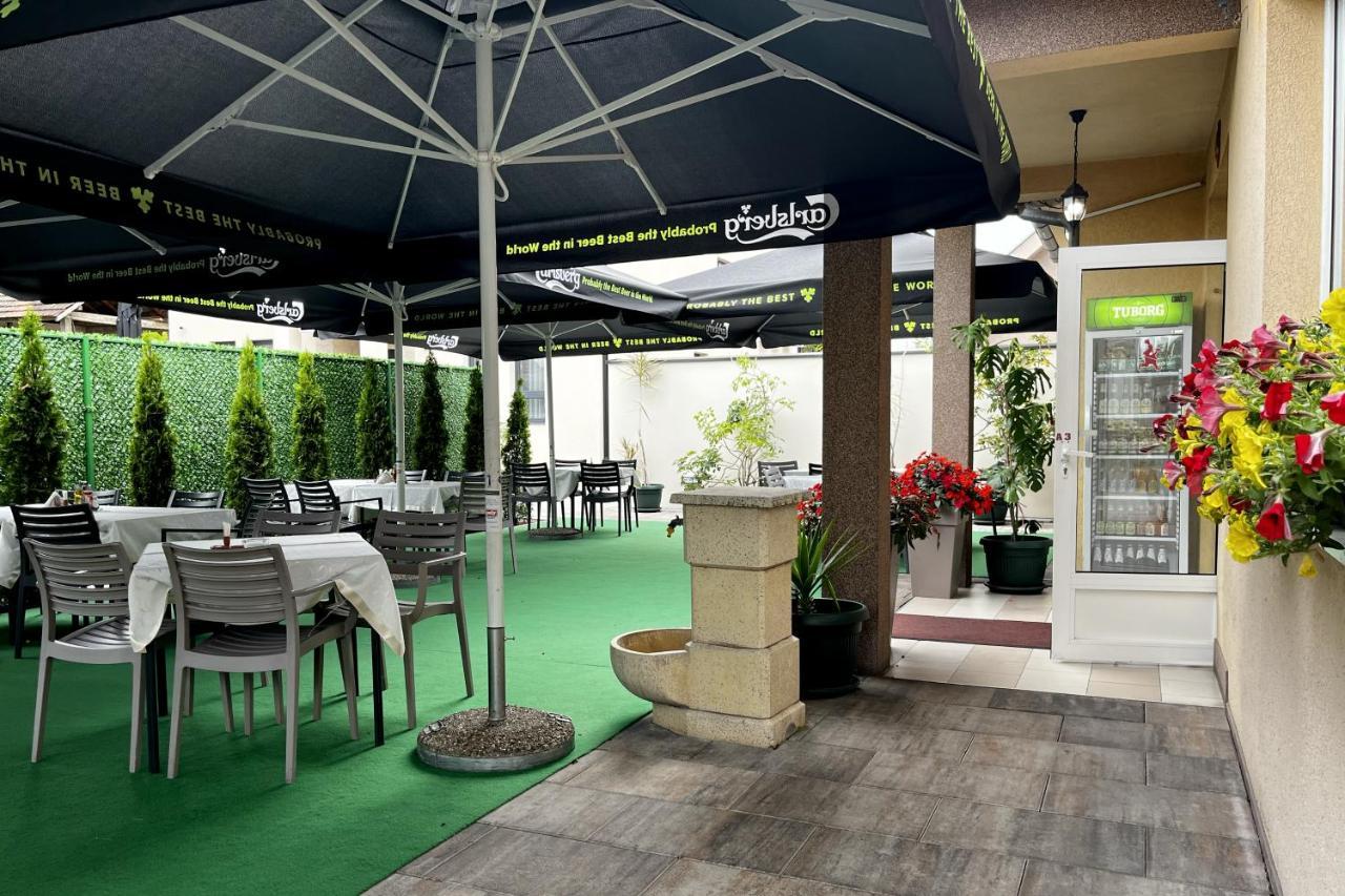 Caka Luxury Rooms & Restaurant Ćuprija Exteriör bild